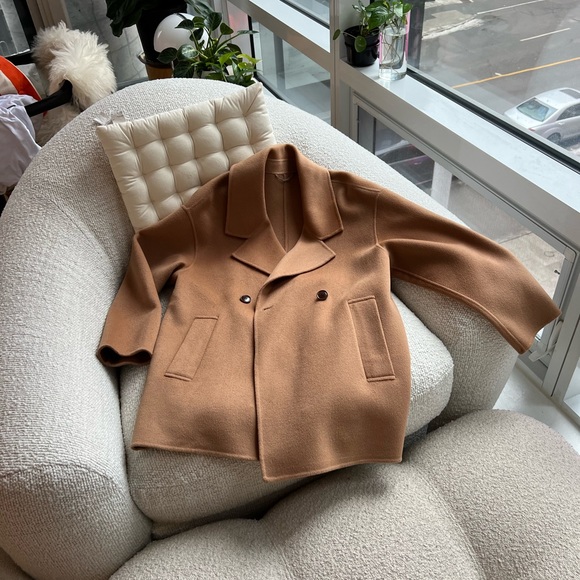 The Curated London Jacket, Camel - Picture 3 of 9